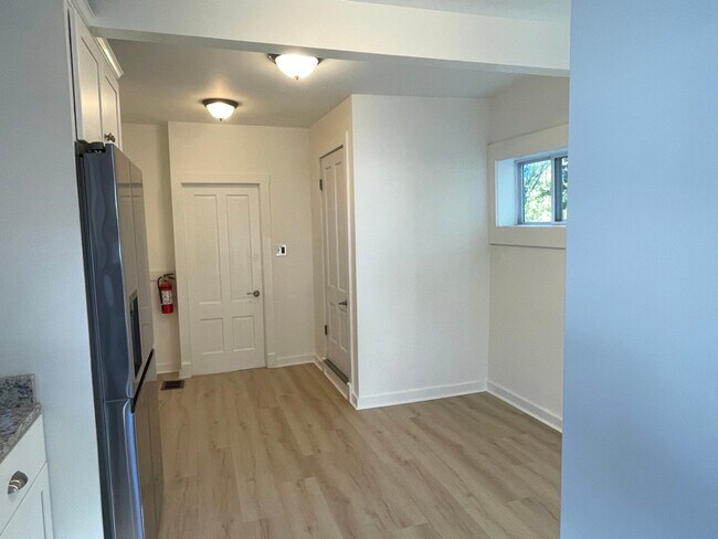 Foto del edificio - 2 Nickwackett St