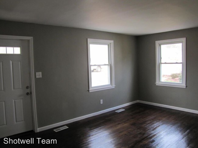 Foto del edificio - 2 br, 1 bath House - 216 Wynn Ave.