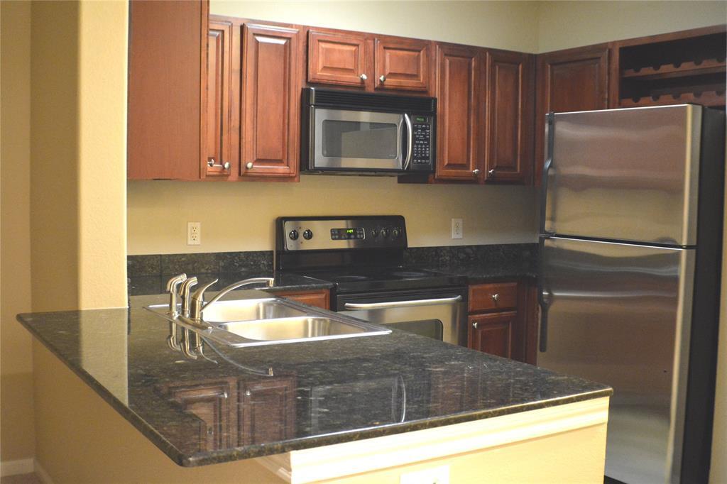 Primary Photo - 7575 Kirby Dr