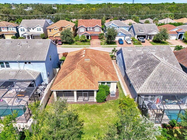 Foto del edificio - 4417 Conchfish Ln