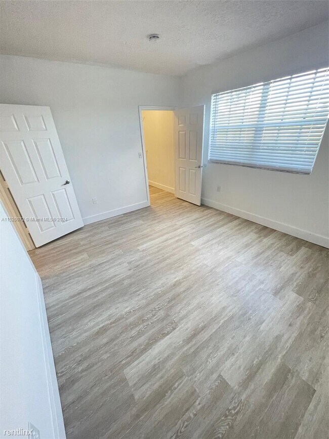 Foto del edificio - 3 br, 2 bath House - 231 SW 116th Ave # 19102