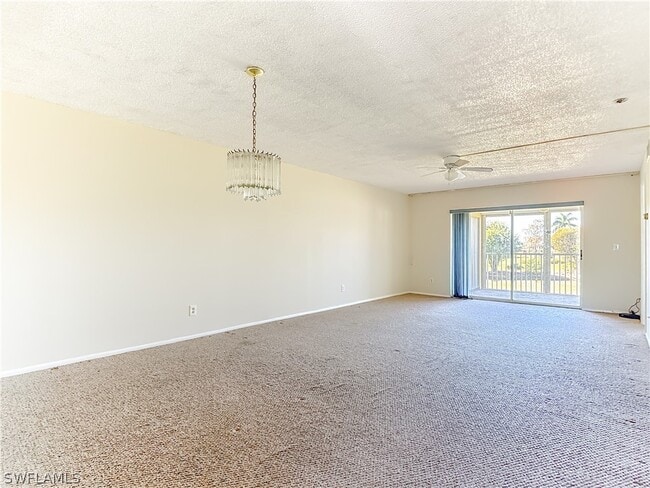 Building Photo - 5635 Rattlesnake Hammock Rd