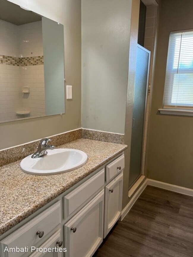 Foto del edificio - 3 br, 1.5 bath House - 2925 N. Third Street