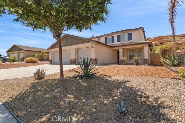 Building Photo - 23661 Canyon Heights Dr