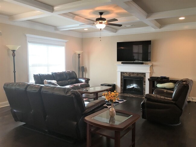 Foto del edificio - 405 Red Hawk Pointe