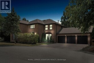 Building Photo - 34 Barclay Ct