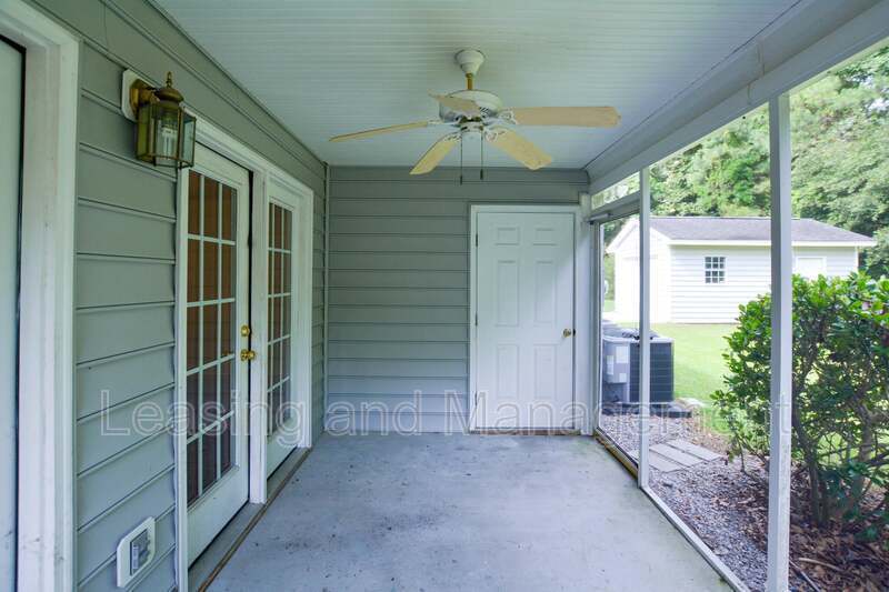 Foto del edificio - 1324 Fenwick Plantation Rd