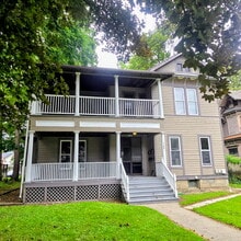 Building Photo - 364 W Clinton St