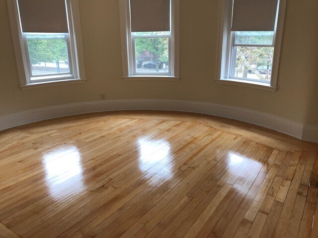Foto del edificio - 1821 Beacon St
