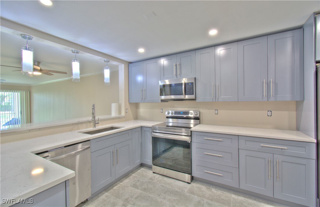 Primary Photo - 776 Landover Cir