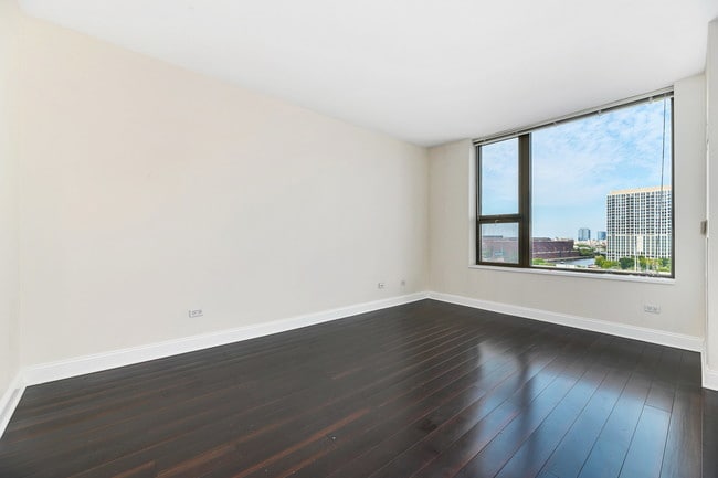 Foto del edificio - 501 N Clinton St