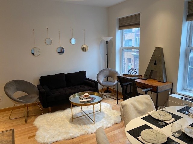 Foto del edificio - 101 Willow Ave