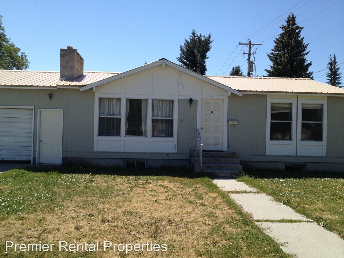 146 E 1st N, Rexburg, ID 83440 House for Rent in Rexburg, ID