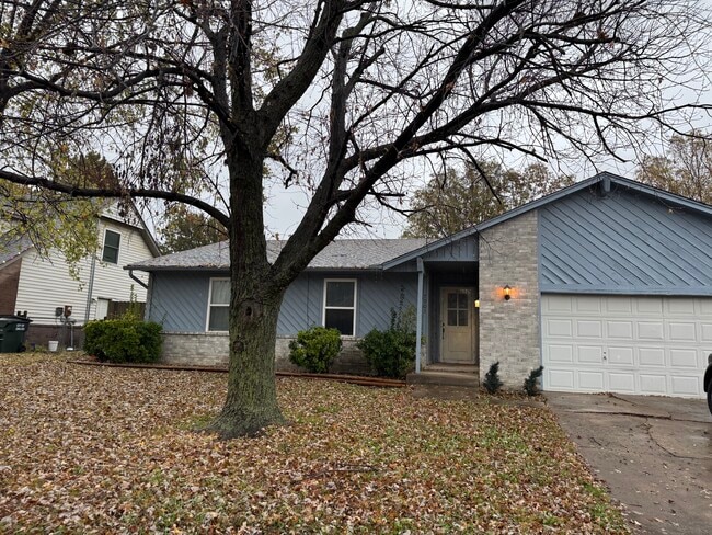 Building Photo - 7903 N 122nd East Ave