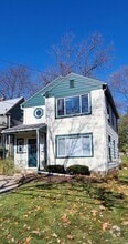 Building Photo - 606 W Summit St