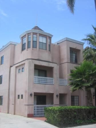 Foto del edificio - 4260 Third Ave