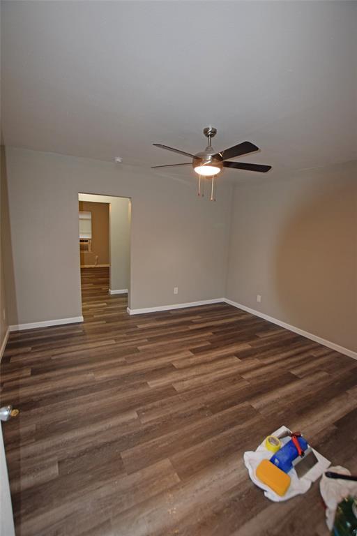 Building Photo - 122 Pineview Dr