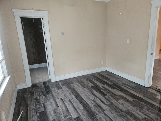 Building Photo - 42 Highland Ave