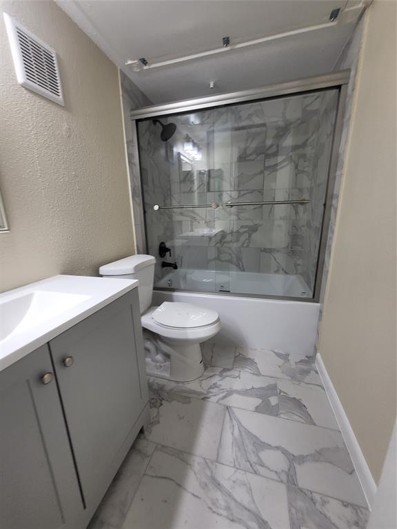 Foto del edificio - 12955 Woodforest Blvd