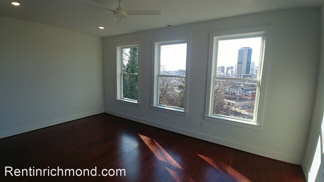 Building Photo - 4 br, 3.5 bath House - 1906 Princess Anne Ave