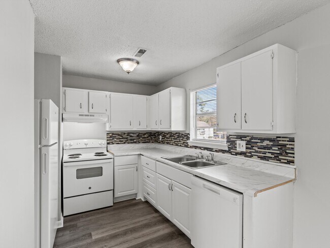 Foto del edificio - Knight Road Apartments