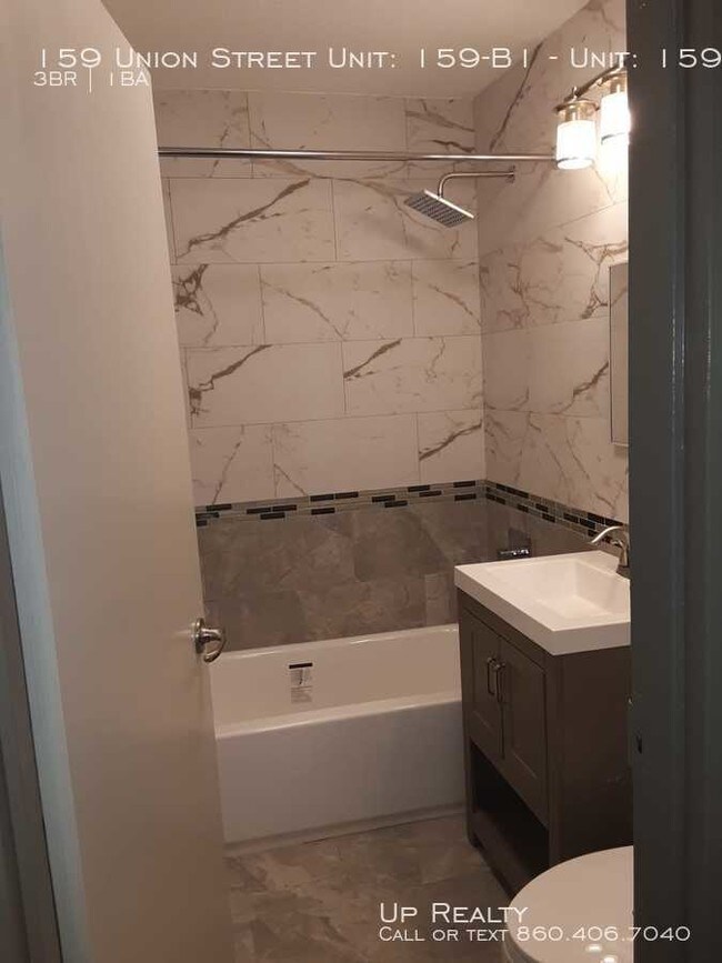 Building Photo - 159 Union St