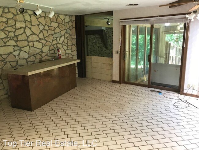 Foto del edificio - 4 br, 2.5 bath House - 3007 Chapel Hill Rd