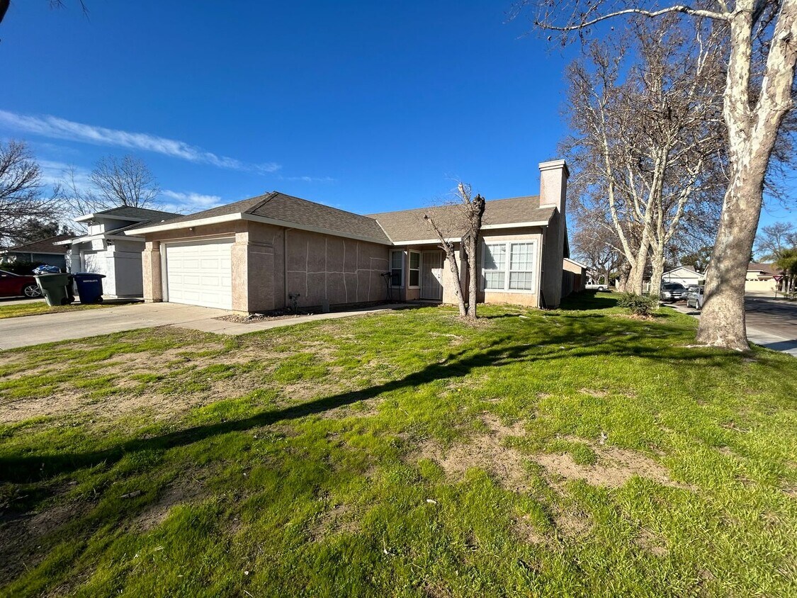 Foto principal - 1101 Vintner Ln
