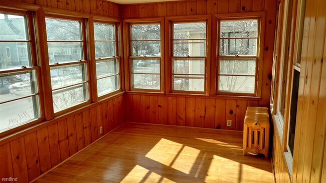 Foto del edificio - 3 br, 1.5 bath House - 8XX Thomas Avenue