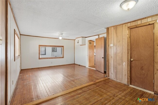 Building Photo - 204 Salinas Rd