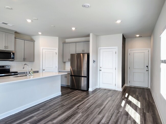 Foto del edificio - Beautiful 3 bedroom, 2.5 bathroom townhome in Belterra!