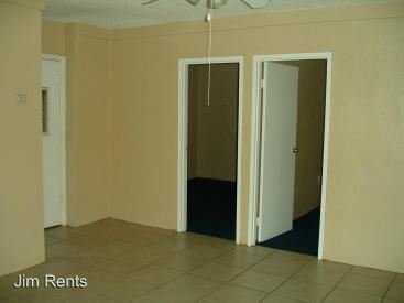 Building Photo - 919 E Humphrey St