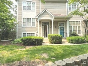 Building Photo - 922 Darla Ct
