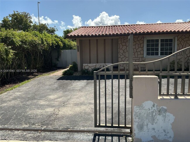 Foto del edificio - 2641 SW 117th Ct