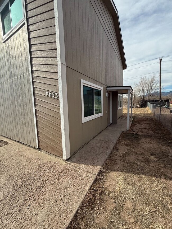 Building Photo - 6653 Provincial Dr