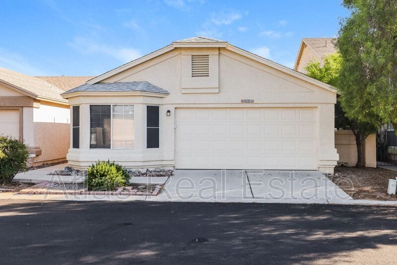 Primary Photo - 2953 W Agena Dr
