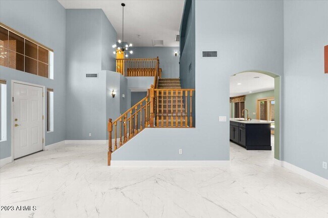 Building Photo - 4615 E Red Range Way