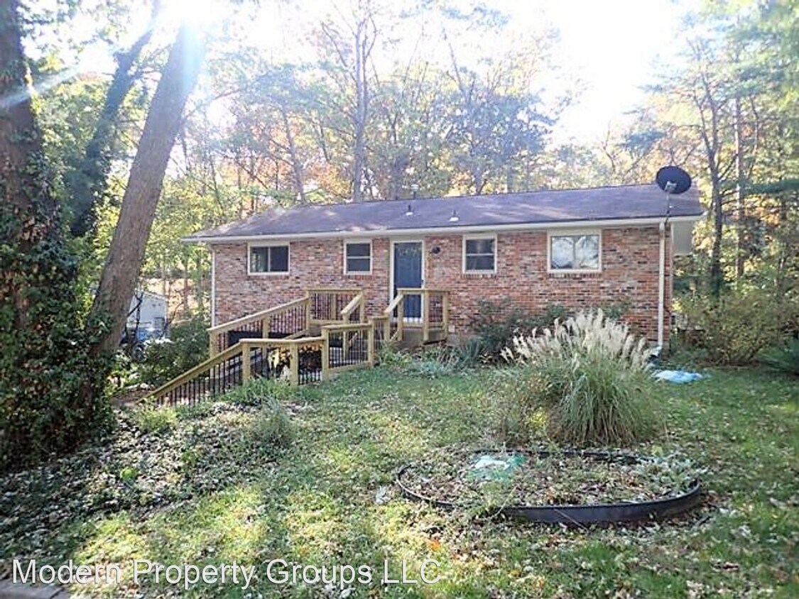 3 br, 2 bath House 1942 Jackson St House for Rent in Columbia, MO