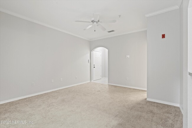 Building Photo - 7800 Point Meadows Dr
