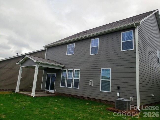 Building Photo - 1127 Walbury Hl