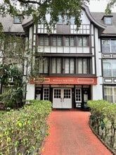 Building Photo - 3740 Inverrary Dr