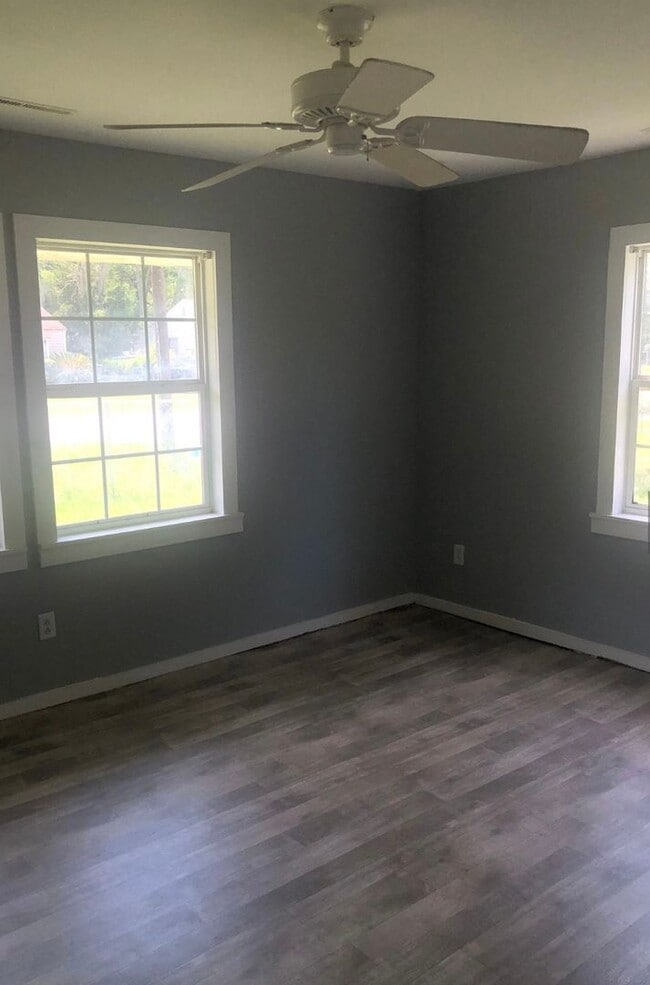 Photo - Central Charleston Ranch House