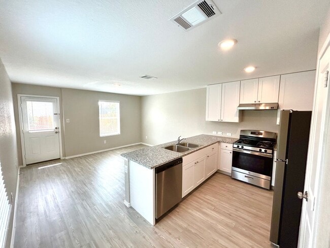 Building Photo - Modern Two-Story Home with Garage & Fenced Yard!