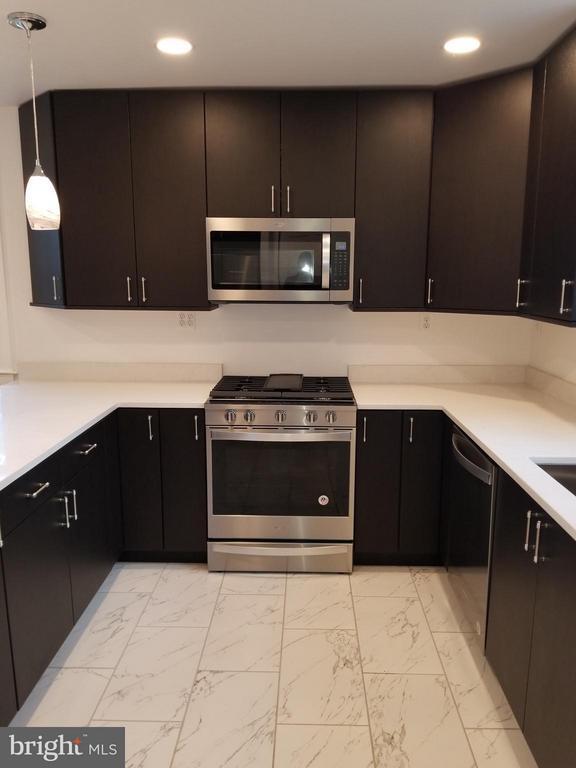 Foto del edificio - 3611 Edison St