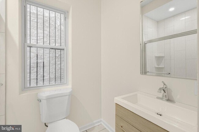 Building Photo - 2602 Frankford Ave