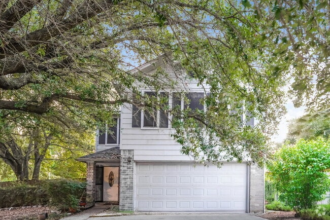 Building Photo - 9003 Walworth Dr
