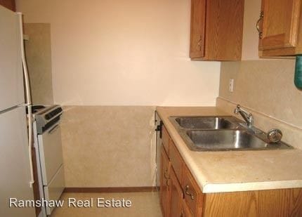 Building Photo - 1 br, 1 bath Apartment - 1204 Wesley Ave.
