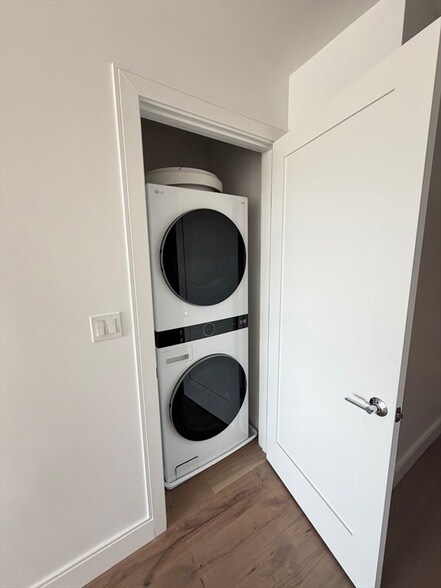 Foto del edificio - 1121 Dorchester Ave