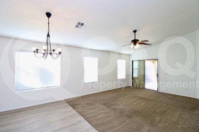Foto del edificio - 2782 W Jasper Butte Dr