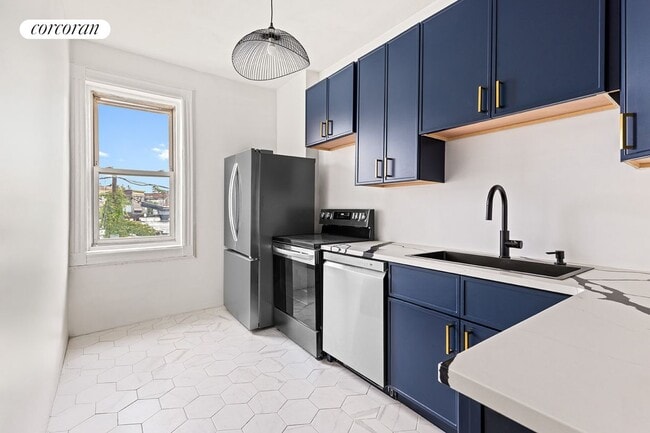 Building Photo - 107 Kenilworth Pl